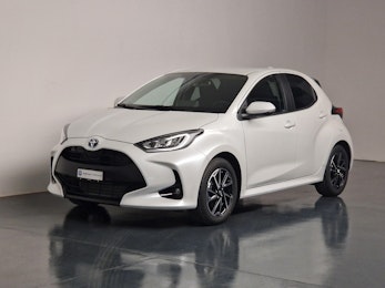 Vehicle image TOYOTA Yaris 1.5 VVT-i HSD Trend