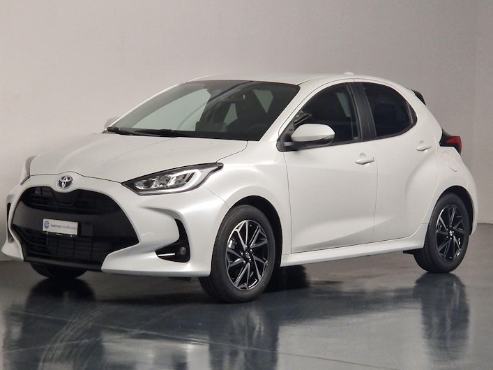 Vehicle image TOYOTA YARIS