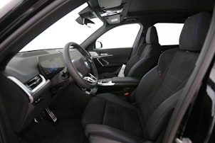 Vehicle image BMW iX1 30 xDrive