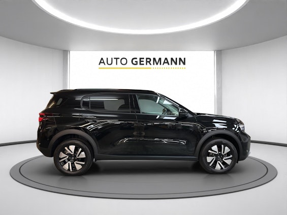 Vehicle image 6 Vehicle image 6