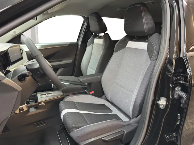 Opel Frontera 1.2 T HEV 145 GS
