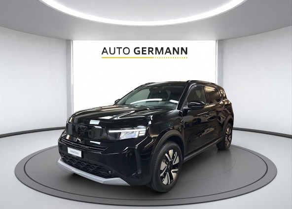 First vehicle image First vehicle image