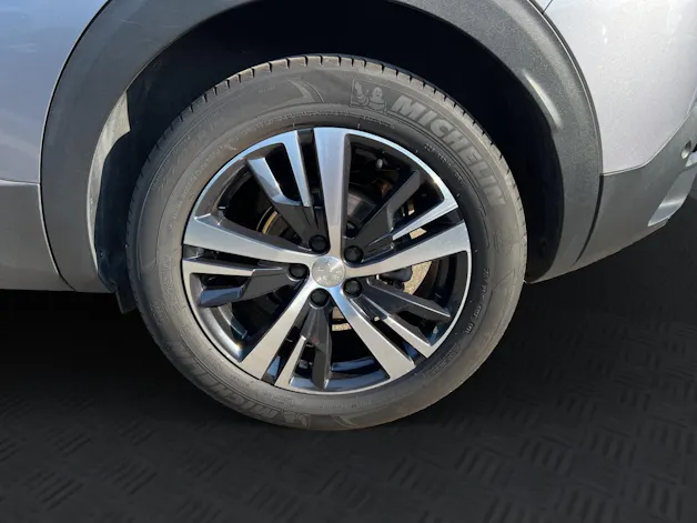 Peugeot 3008 1.2 PureTech Allure