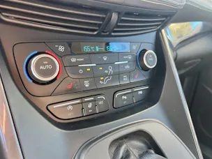 Ford Kuga 2.0 TDCi Vignale 4WD PowerShift