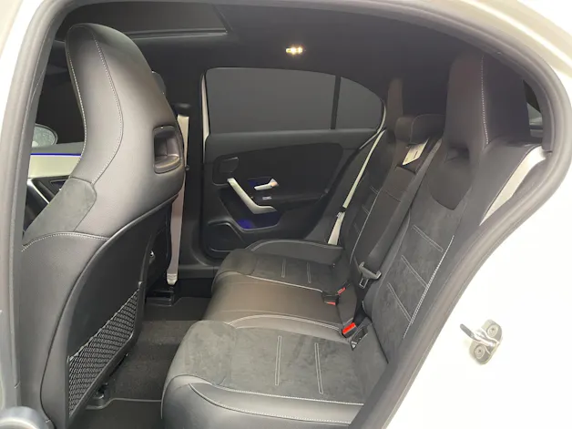 Mercedes-Benz A 180 d 8G-DCT