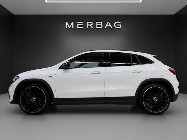 Mercedes-Benz GLA 45 S AMG 4Matic+ 8G-Speedshift DCT