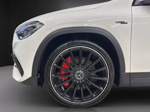 Mercedes-Benz GLA 45 S AMG 4Matic+ 8G-Speedshift DCT