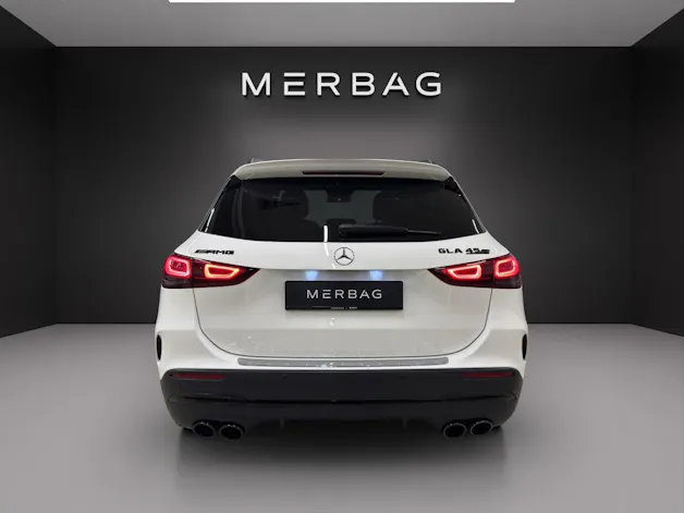 Mercedes-Benz GLA 45 S AMG 4Matic+ 8G-Speedshift DCT