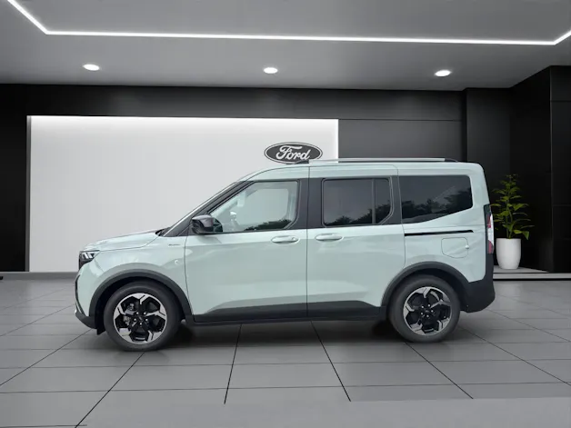 Ford Tourneo Courier TITANIUM