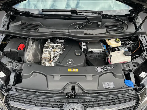 Mercedes-Benz V 300 d lang 4Matic 9G-Tronic