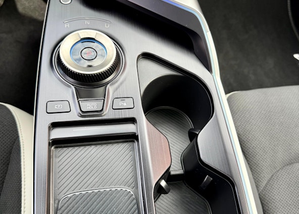 Vehicle image 5 Vehicle image 5