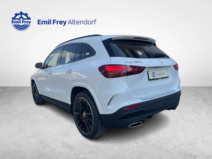 Fahrzeugbild MERCEDES-BENZ GLA 250