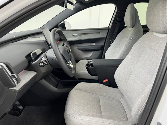 Vehicle image VOLVO EX 30