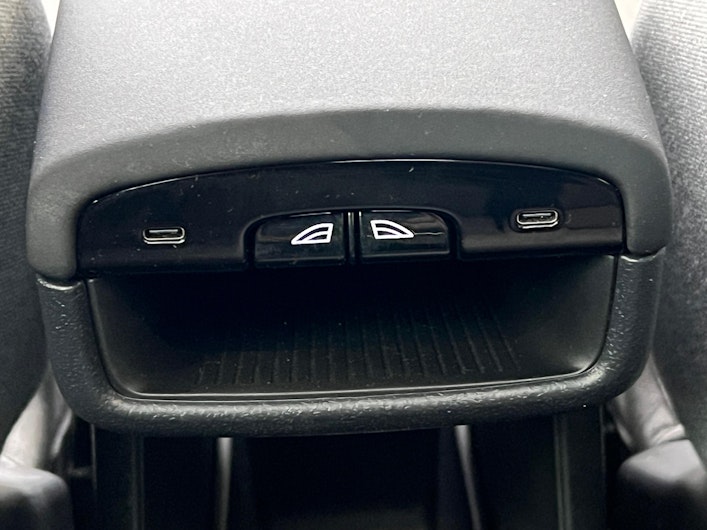 Vehicle image VOLVO EX 30