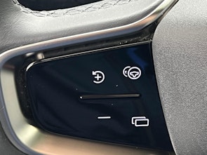 Vehicle image VOLVO EX30 E60 Twin Ultra Performance AWD /  ab 3,99% Leasing inkl. 1 Jahr Protect Autoversicherung