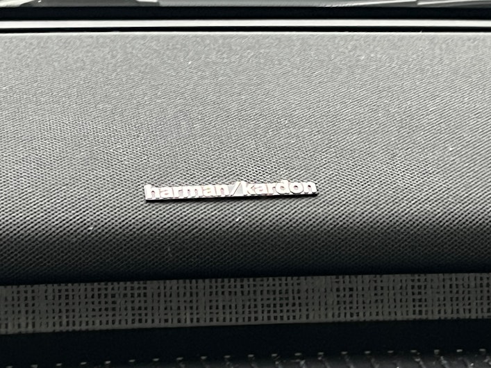 Vehicle image VOLVO EX 30