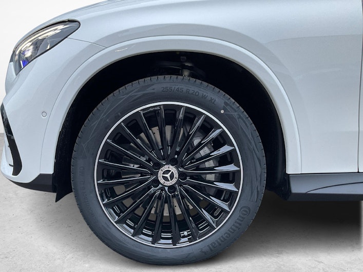 Vehicle image MERCEDES-BENZ GLC 400