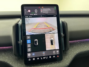 Vehicle image VOLVO EX30 E60 Twin Ultra Performance AWD / ab 3,99% Leasing inkl. 1 Jahr Protect Autoversicherung