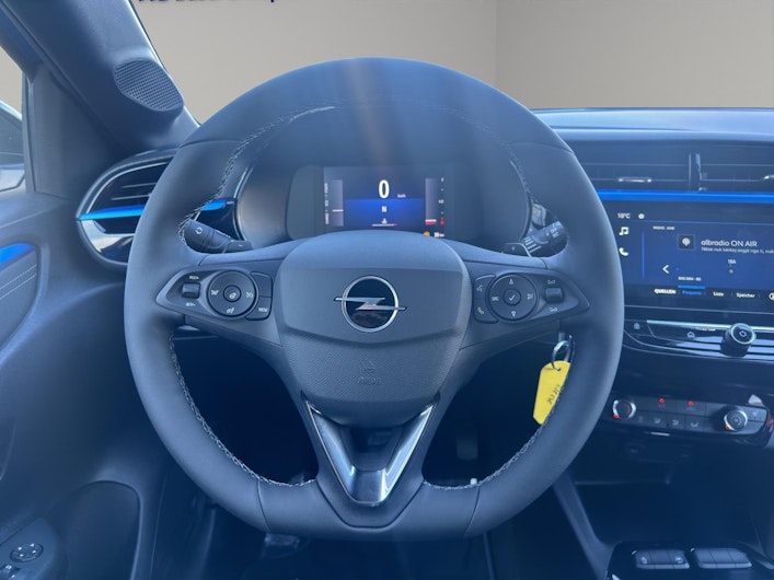 Vehicle image OPEL CORSA