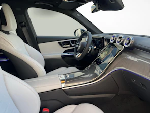 immagine del veicolo MERCEDES-BENZ GLC 300 e 4MATIC EQ Star AMG Line