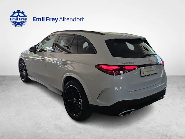 Mercedes-Benz GLC 300 d 4MATIC AMG Line