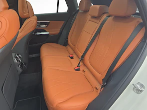 immagine del veicolo MERCEDES-BENZ GLC 400 e 4MATIC EQ Star AMG Line