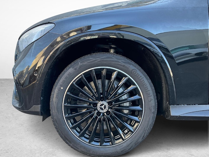 Vehicle image MERCEDES-BENZ GLC 400