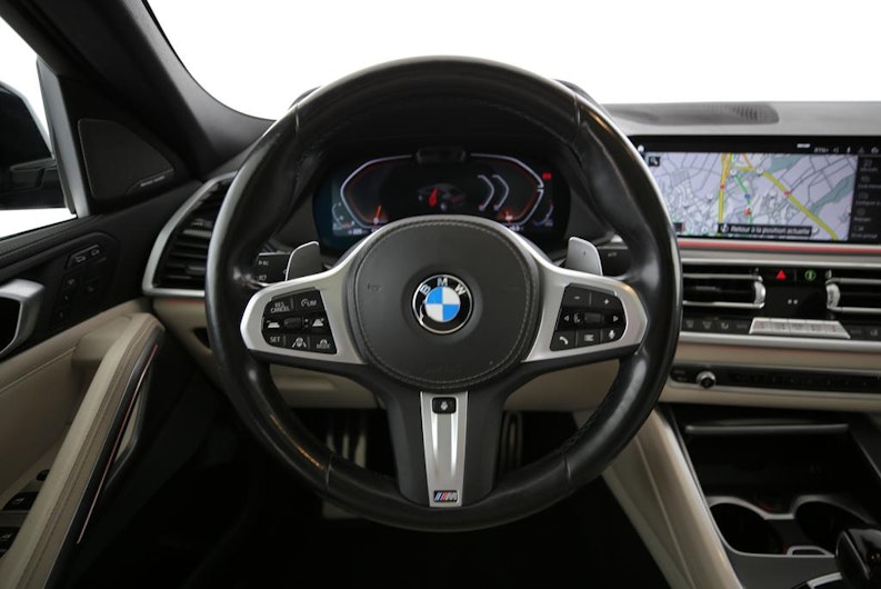 Vehicle image BMW X6