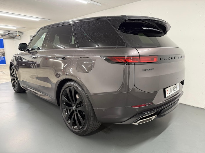 Vehicle image LAND ROVER RANGE ROVER SPORT