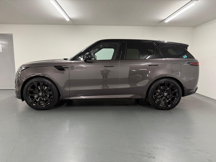 Vehicle image LAND ROVER RANGE ROVER SPORT