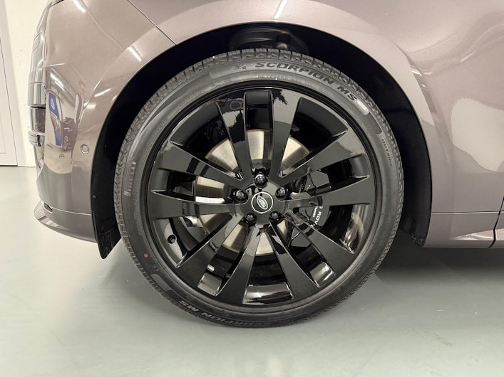 Vehicle image LAND ROVER RANGE ROVER SPORT