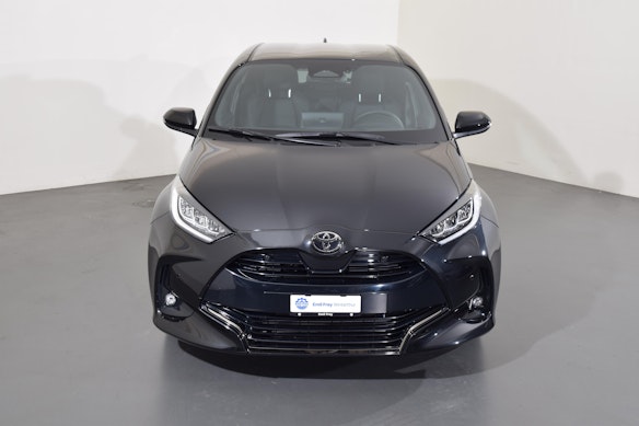 TOYOTA Yaris 1.5 VVT-i HSD Premium 2
