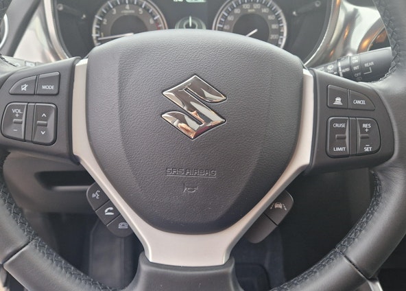 Vehicle image 9 Vehicle image 9