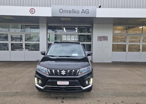 First vehicle image First vehicle image