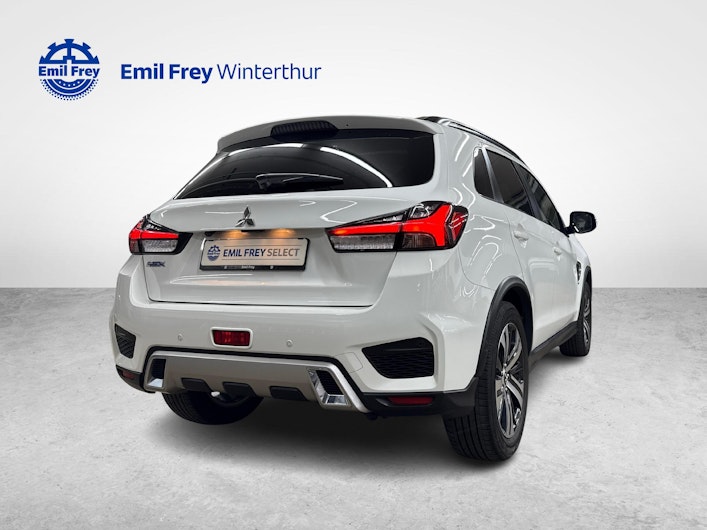 Vehicle image MITSUBISHI ASX