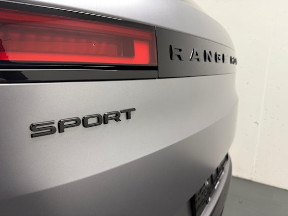 Vehicle image 5 Vehicle image 5