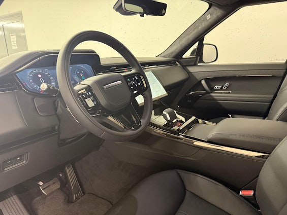 Vehicle image 6 Vehicle image 6