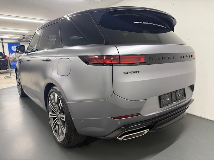 Vehicle image LAND ROVER RANGE ROVER SPORT