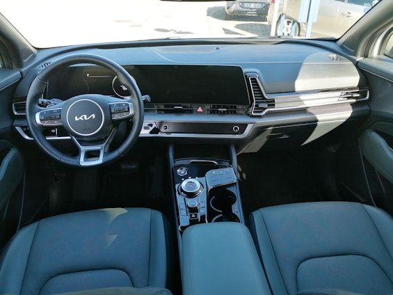 Vehicle image 5 Vehicle image 5