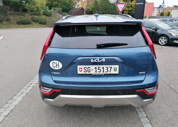 Vehicle image 4 Vehicle image 4