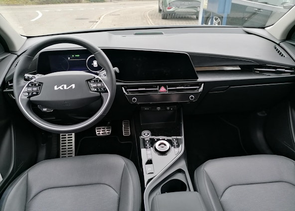 Vehicle image 5 Vehicle image 5