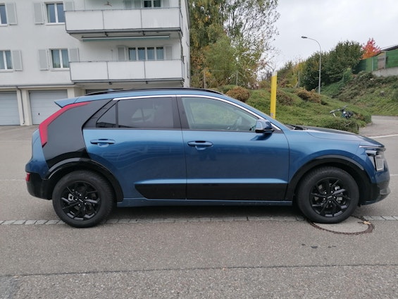 Vehicle image 3 Vehicle image 3