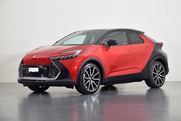 Vehicle image TOYOTA C-HR 0