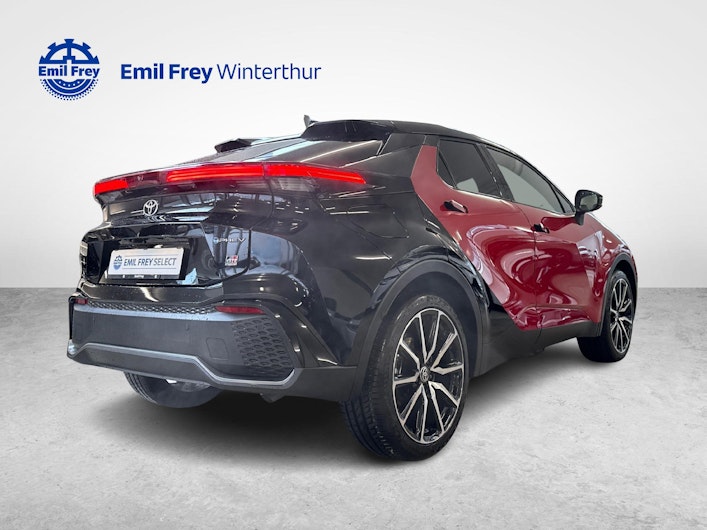 Vehicle image TOYOTA C-HR