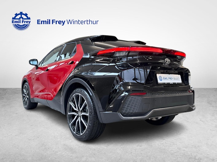 Vehicle image TOYOTA C-HR