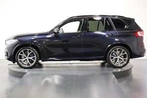 Vehicle image BMW X5 45e xDrive SAG