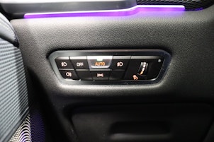 Vehicle image BMW X5 45e xDrive SAG