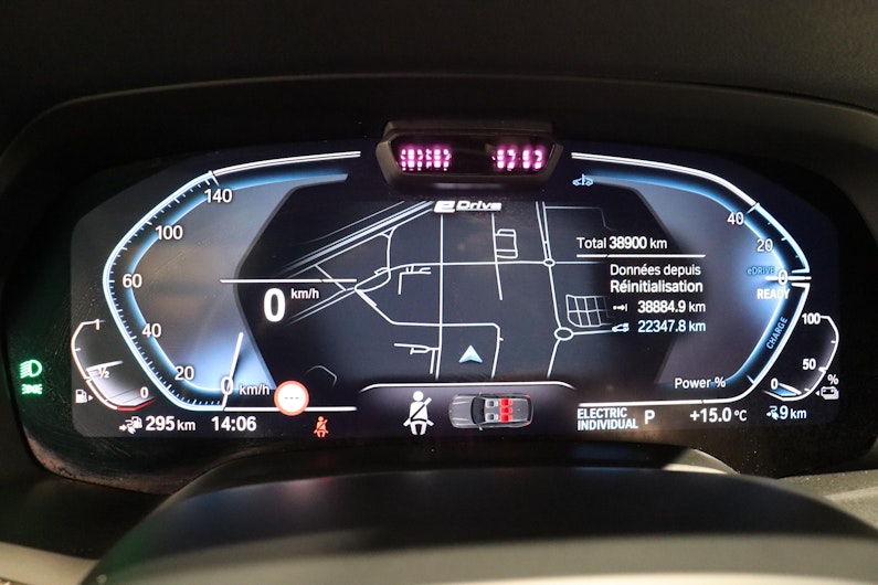 Vehicle image BMW X5