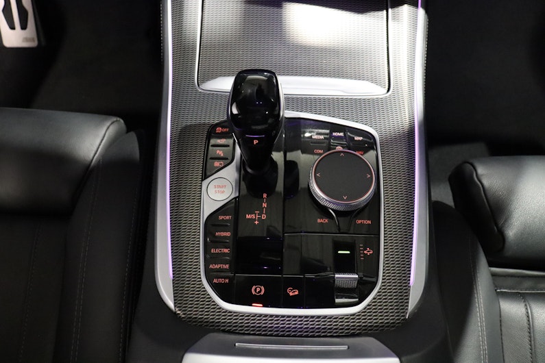 Vehicle image BMW X5