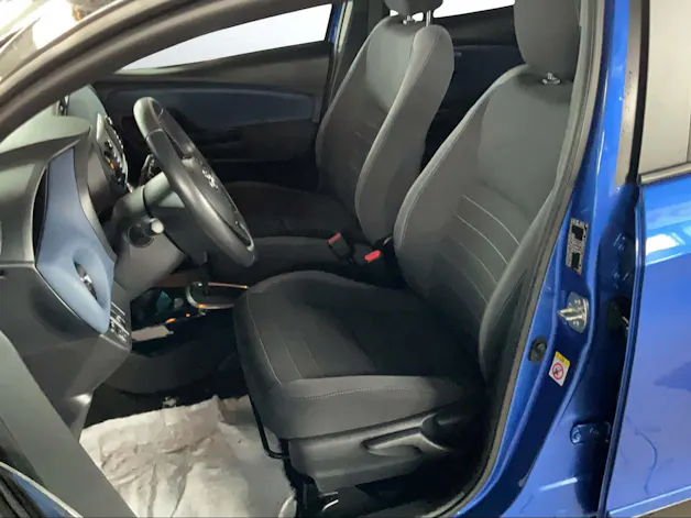 Toyota Yaris 1.5 VVT-i HSD Style